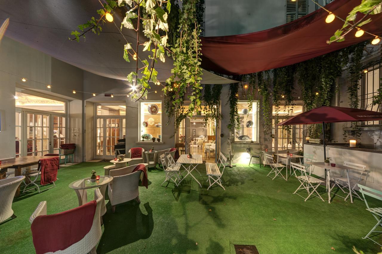 Hotel Vittoria فينْتْسا المظهر الخارجي الصورة